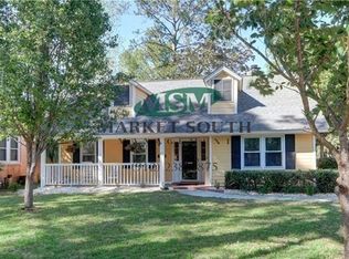 624 E 57th St, Savannah, GA 31405