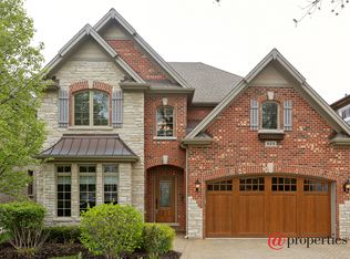 523 S Fairview Ave, Elmhurst, IL 60126