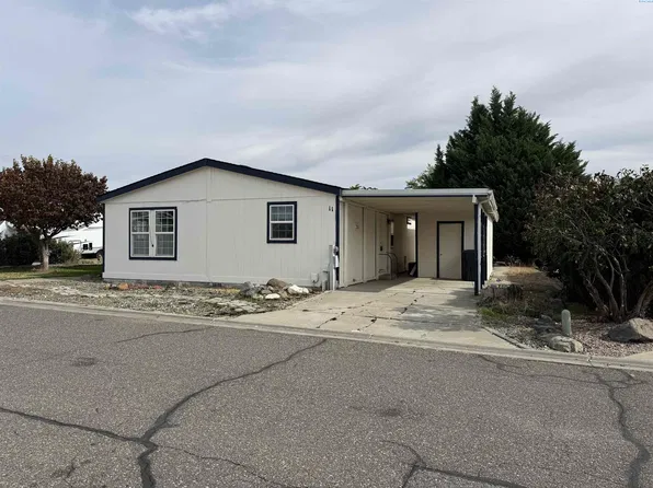 355 Old Inland Empire Hwy Trailer 11, Prosser, WA 99350