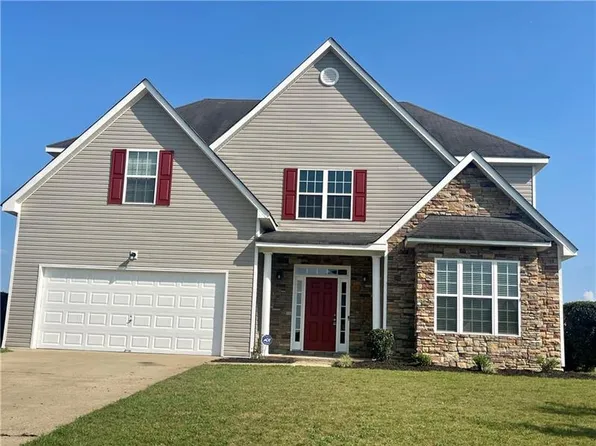 6 Iroquois Trl, Fort Mitchell, AL 36856