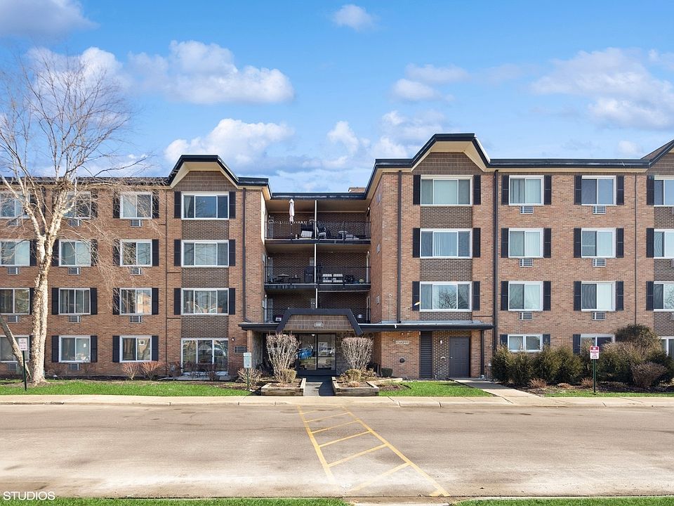 1127 S Old Wilke Rd APT 104, Arlington Heights, IL 60005 | Zillow