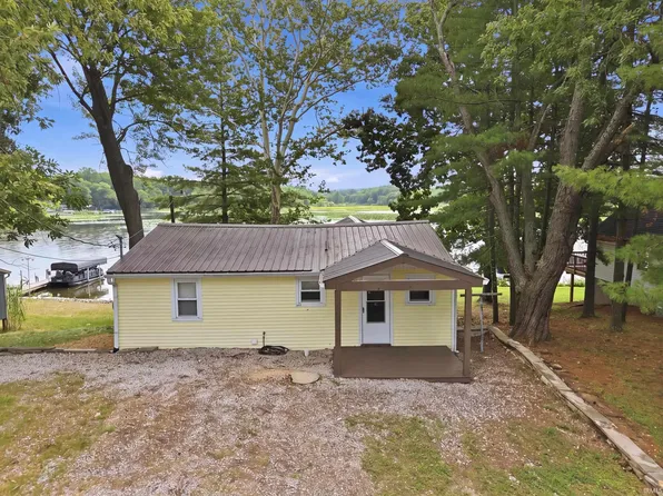 4579 Idalawn Dr, Unionville, IN 47468