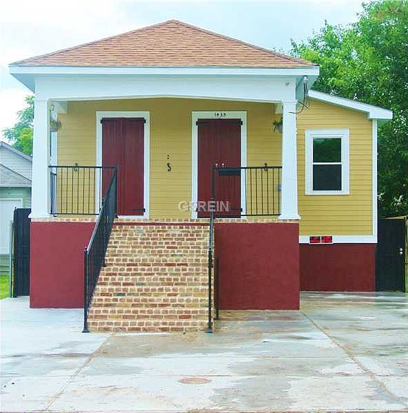1st image of 1435 Gallier St