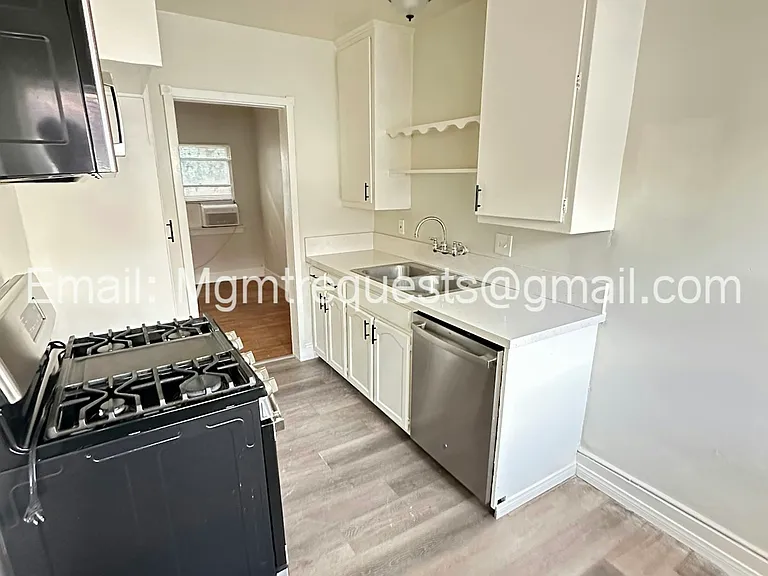 7940 Milton Ave #B — Photo 5