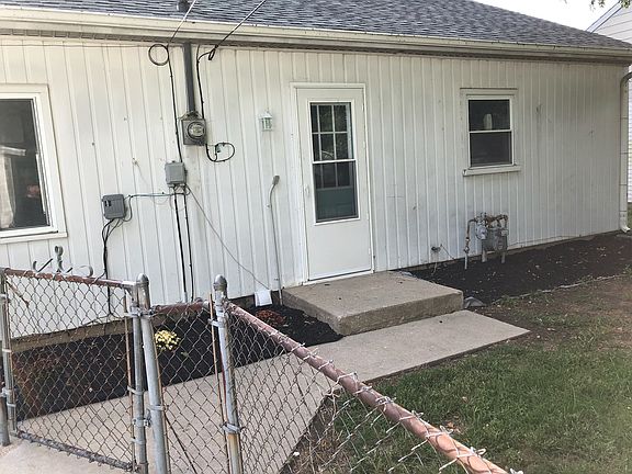 3rd image of 1101 Kensington Dr