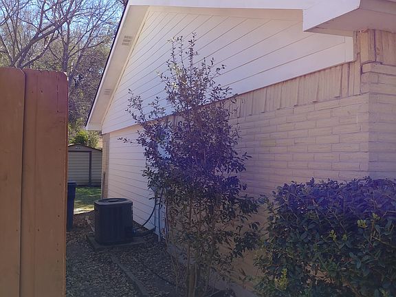 4th image of 406 Blue Bonnet Trl