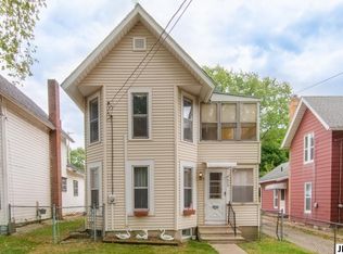 413 N State St, Jackson, MI 49201