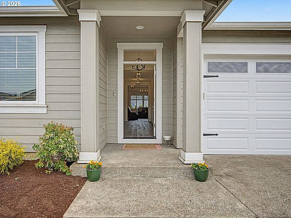 3rd image of 245 NE Hill Way