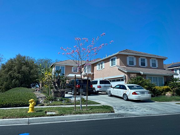 3rd image of 918 Villa Montes Cir
