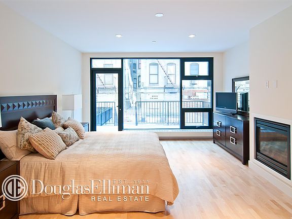 5th image of 306 W 115th St APT 1