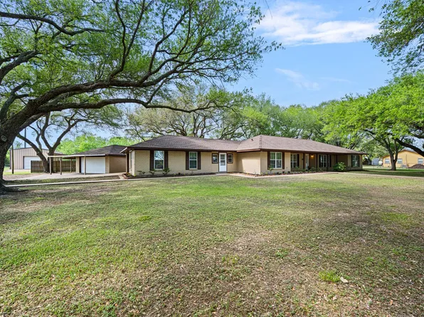13926 Fm 442 Rd, Needville, TX 77461