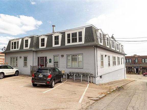 2nd image of 37 Main St APT 5