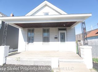 524 21st St, Rock Island, IL 61201
