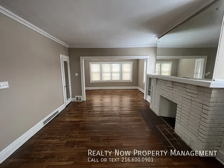 3290 Desota Ave #2 — Photo 9