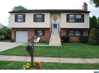 11 Craig Rd, Bear, DE 19701