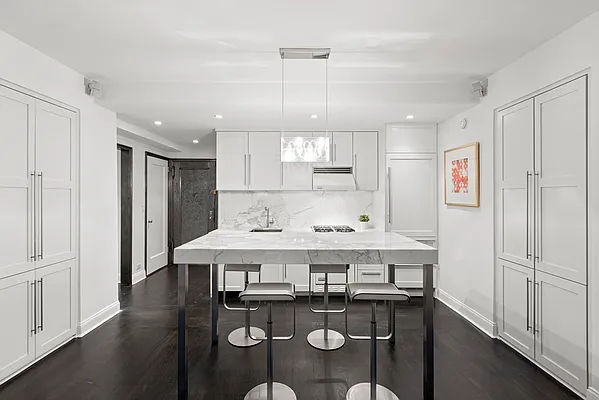 Rented by Compass | media 2