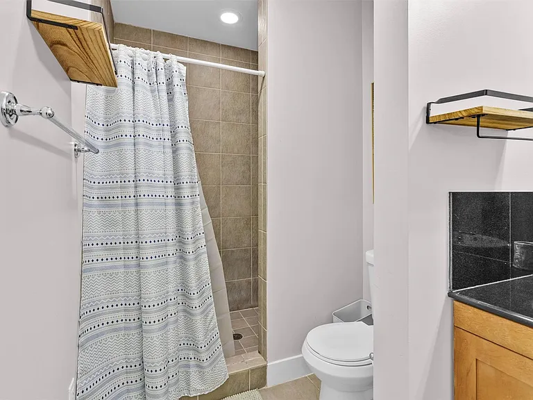 500 Seawall Blvd #1105 — Photo 15