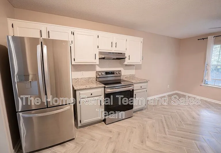 428 Floyd Cir — Photo 11