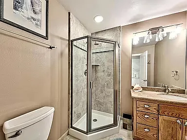 121C Holly Ln — Photo 17