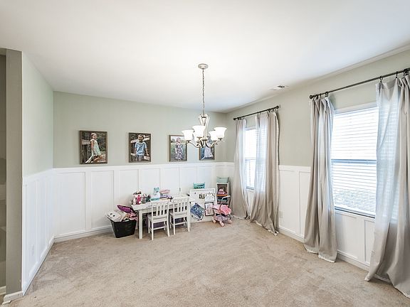 5th image of 529 Rock Island Way