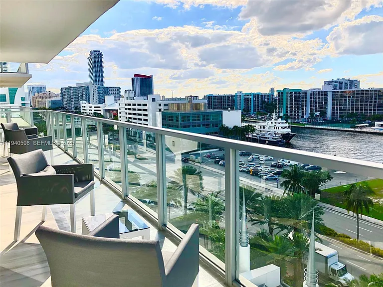 3101 S Ocean Dr #801 — Photo 32