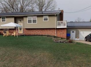 2240 Lakewood Dr, Mansfield, OH 44905
