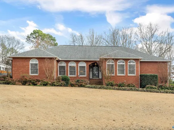 27698 Cricket Ln, Harvest, AL 35749