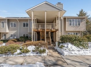 7 Westchester Ter, Clinton Twp., NJ 08801