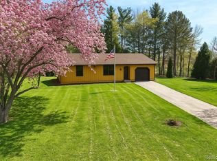 11575 Us Highway 31, Berrien Springs, MI 49103