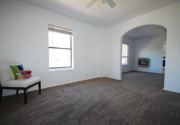 5th image of 853 S 400 E APT 6
