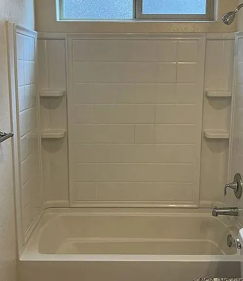 2316 N Divisadero St — Photo 11