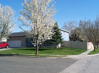 1895 W Springfield Rd, Salt Lake City, UT 84116