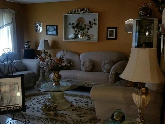 2nd image of 7525 Stidham Dr