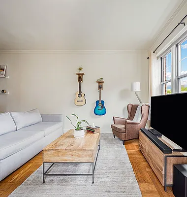 Rented by Compass | media 2