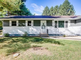 10022 Lanter Ct, Osceola, IN 46561