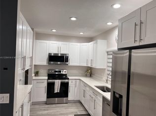 3732 Wilderness Way, Coral Springs, FL 33065