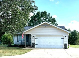 254 Tapp Rd, Greer, SC 29651