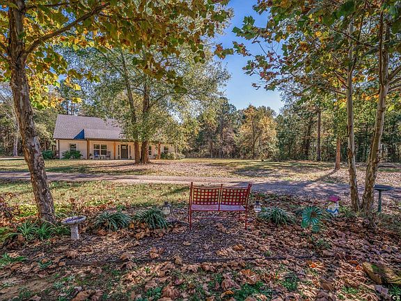 3rd image of 645 County Road 1713