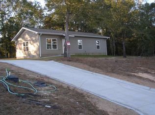 5161 Lake End Dr, Milton, FL 32583