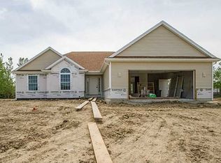 7865 Hawkins Ct, Sylvania, OH 43560