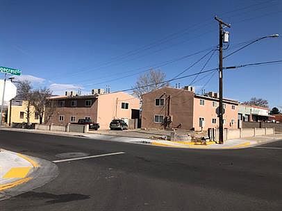 2nd image of 1420 Truman St SE #10802540