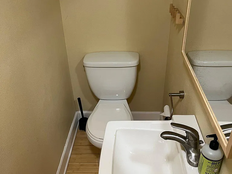 1427 SW 66th Ave — Photo 32
