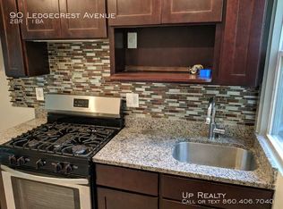 90 Ledgecrest Ave, New Britain, CT 06051