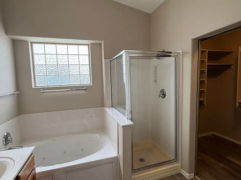 2526 Tuscan Hills Ln — Photo 31