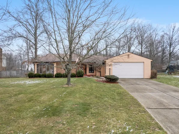 3734 Fallen Tree Way, Amelia, OH 45102