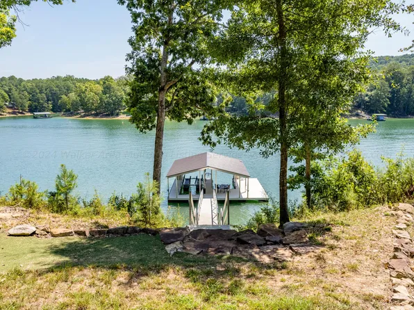 1468 Valley Dr, Houston, AL 35572