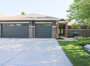 18560 Vinton St, Omaha, NE 68130