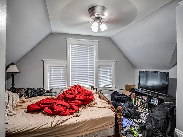 3040 James Ave S #3 — Photo 10