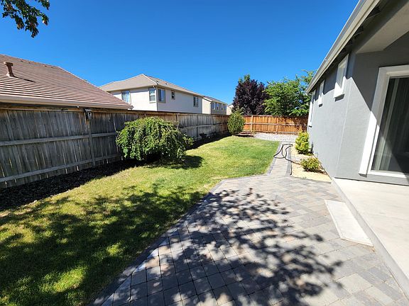 3rd image of 2463 Darby Rose Ln