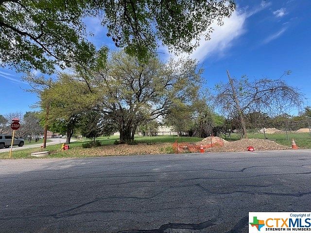 2nd image of 4312 Broken Arrow Dr
